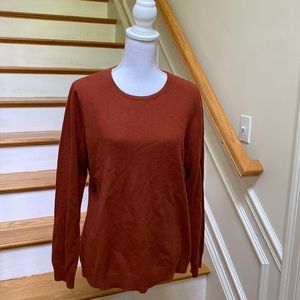 Charter Club Luxury cashmere crew neck sweater Xl runs slightly small